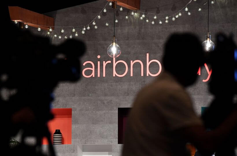 airbnb για κορονοϊό